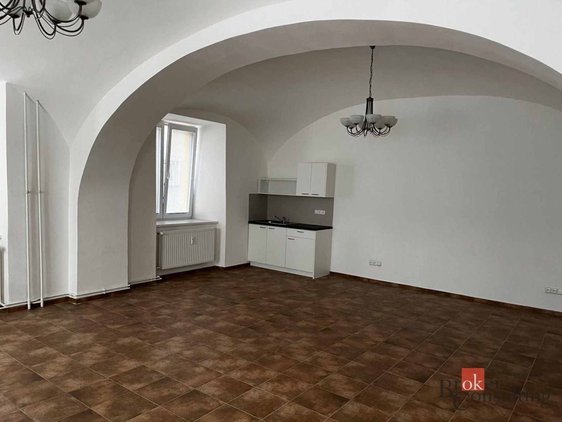 Kanceláře, Mírové náměstí, Horní Benešov, 44 m² - 1