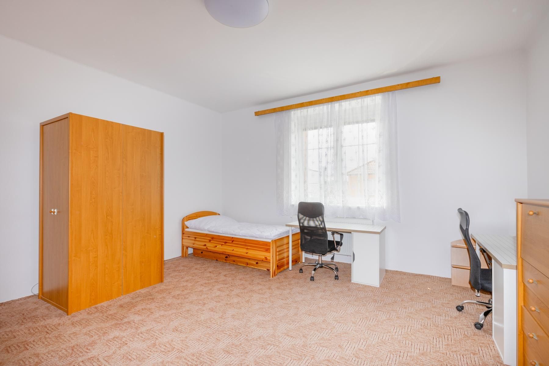 Byty, Češkova, Pardubice, 20 m²