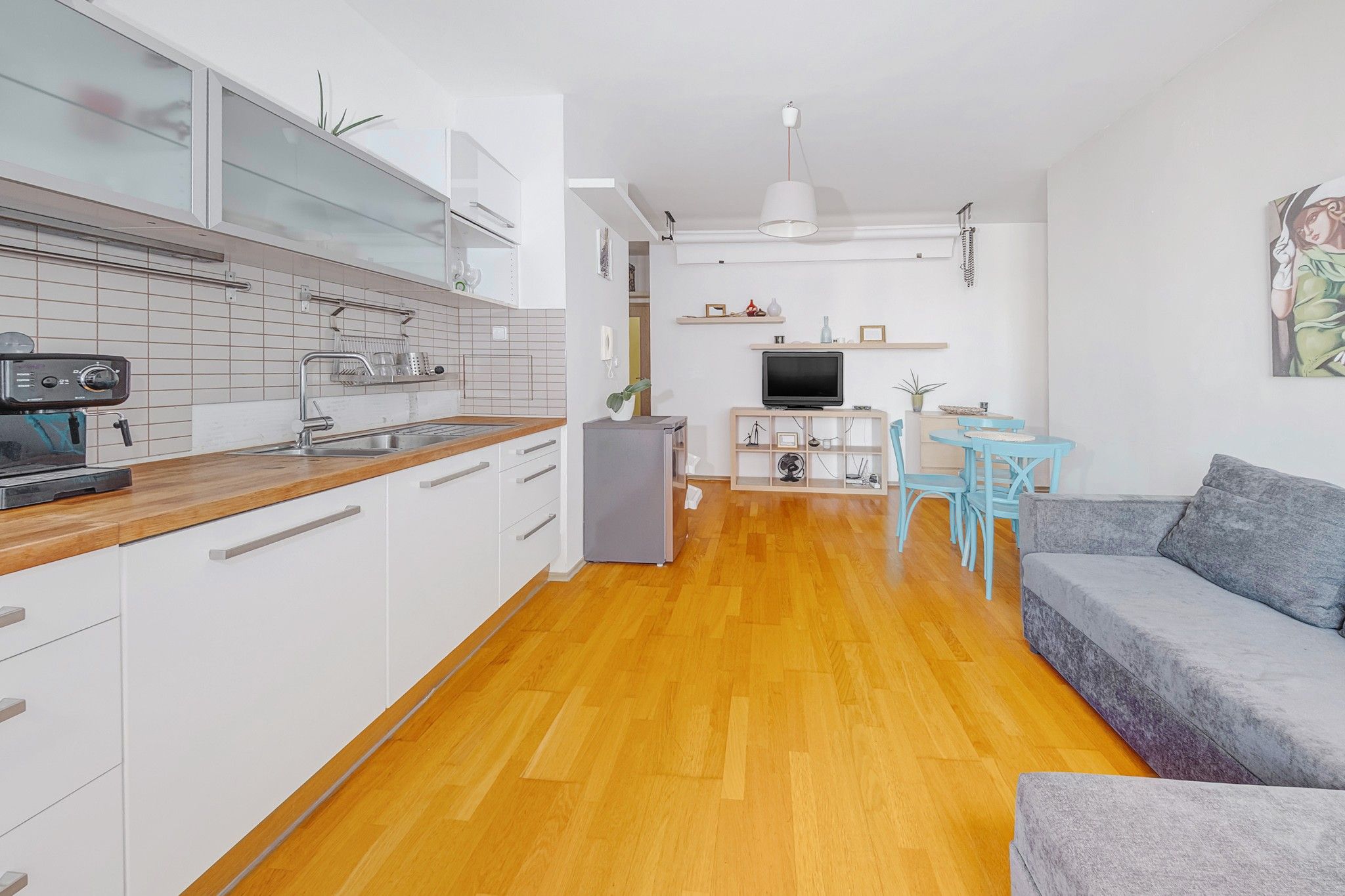 Byt 2+kk · 52 m² · Drahobejlova, Praha - 3
