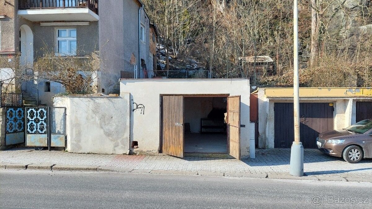 Garáže, Děčín, 405 02 - 1