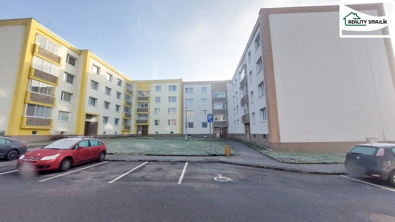 2+1, Palackého, Teplá, 62 m²