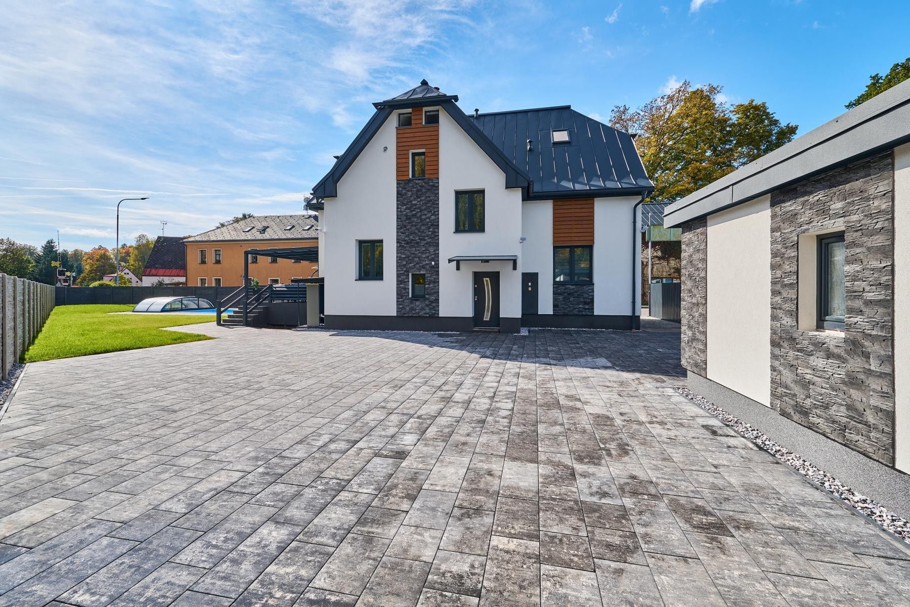 Prodej rodinný dům - Horská, Trutnov, 340 m²