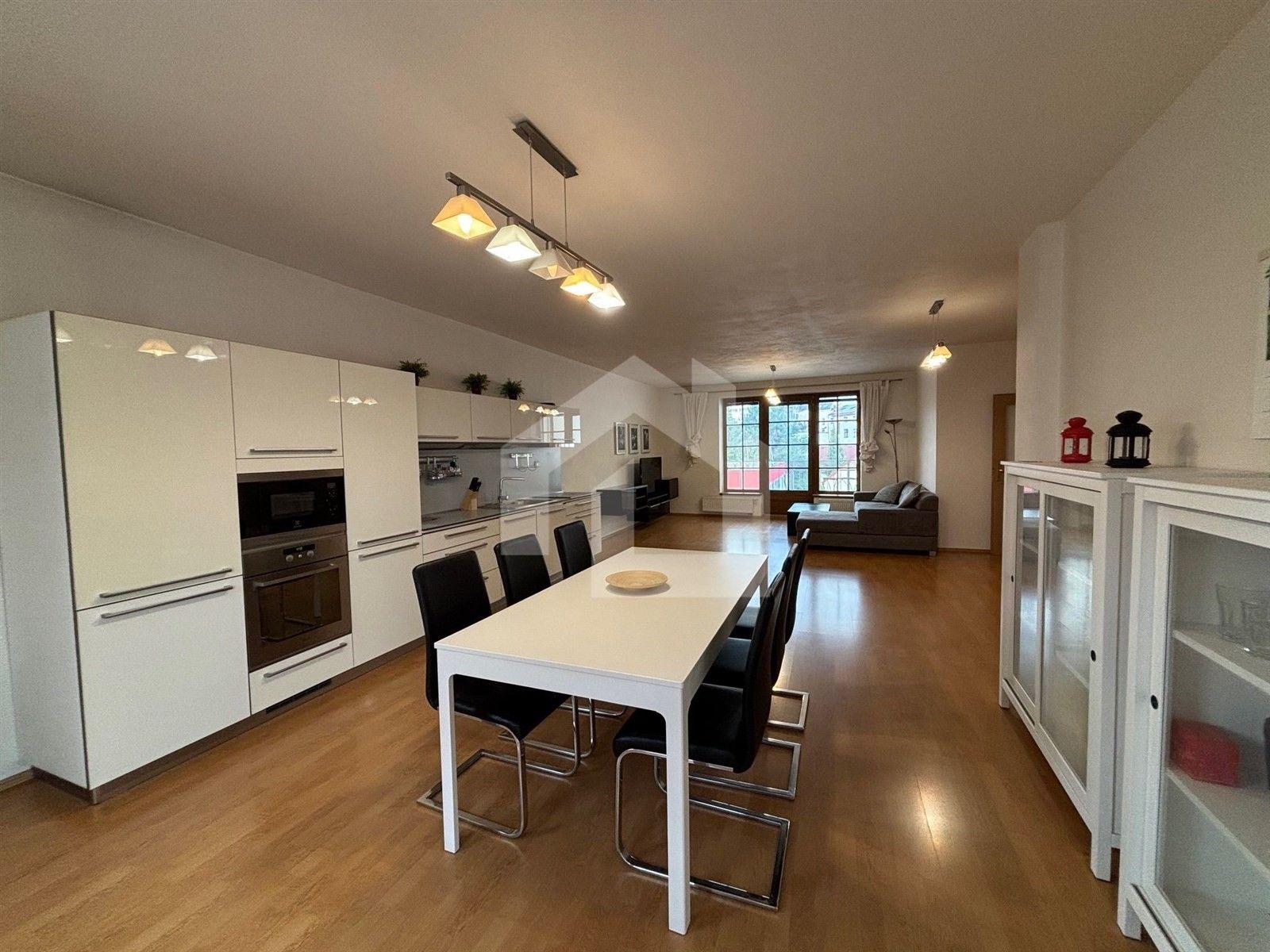 3+kk, Jeronýmova, České Budějovice, 124 m²