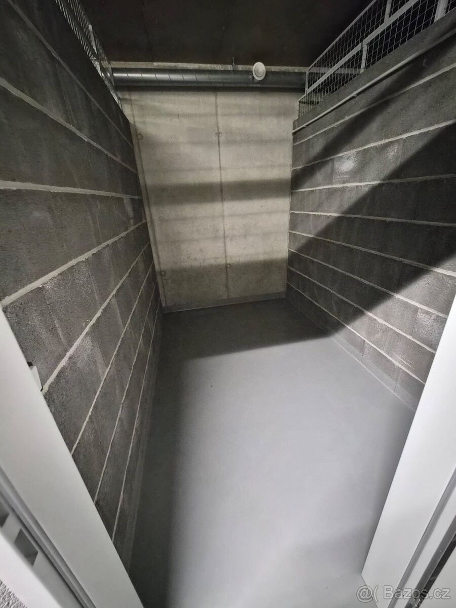 Ostatní, Praha, 100 00 - 1