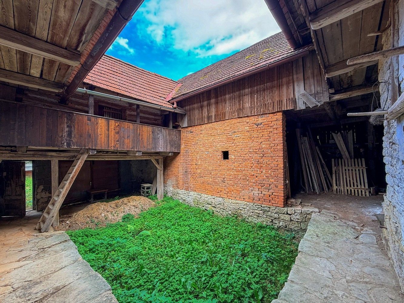 Rodinné domy, Trstěnice, okres Svitavy, 60 m² - 1