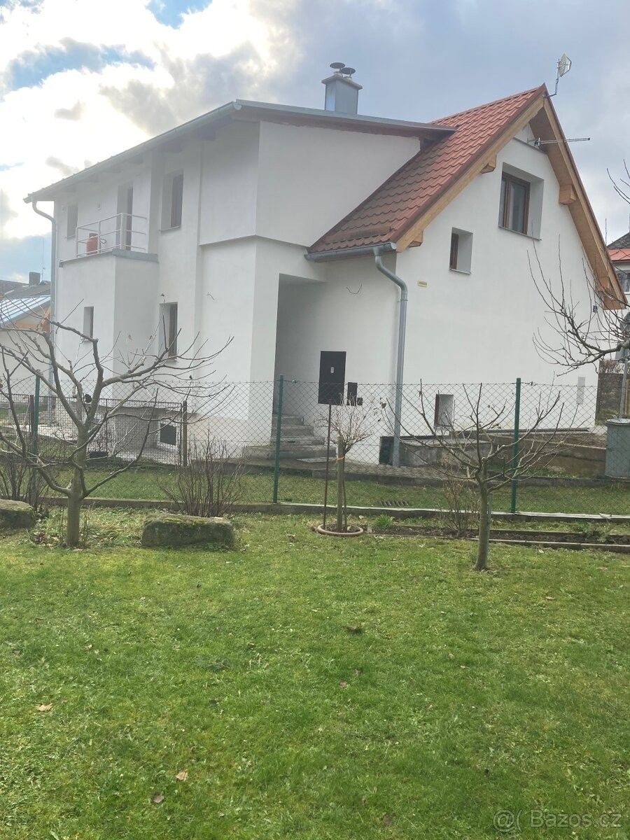 Pronájem byt - Zdíkov, 384 72