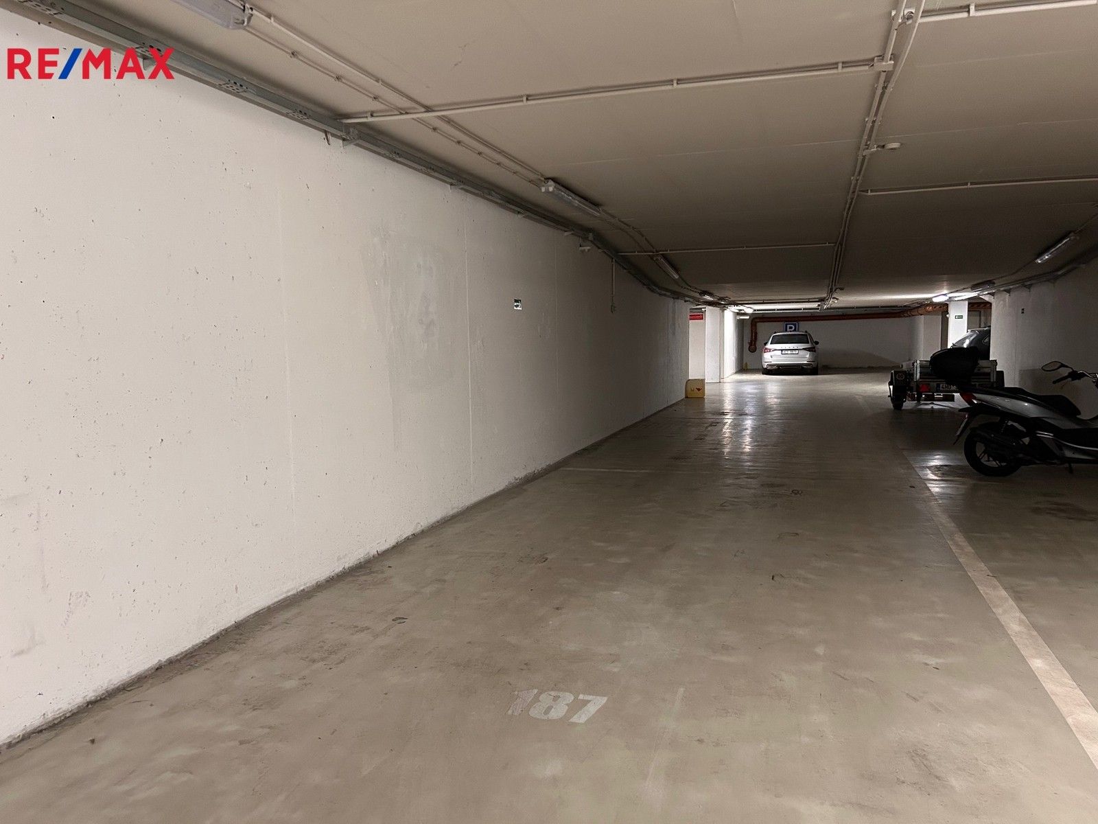 Prodej ostatní - Haškova, Hradec Králové, 19 m²