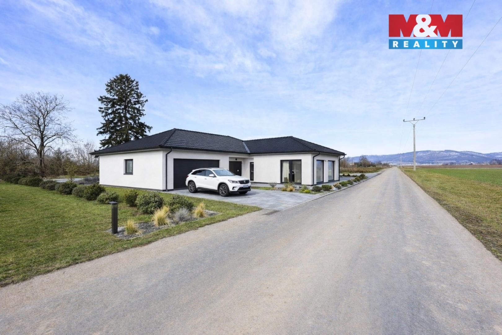 Prodej pozemek pro bydlení - Újezd