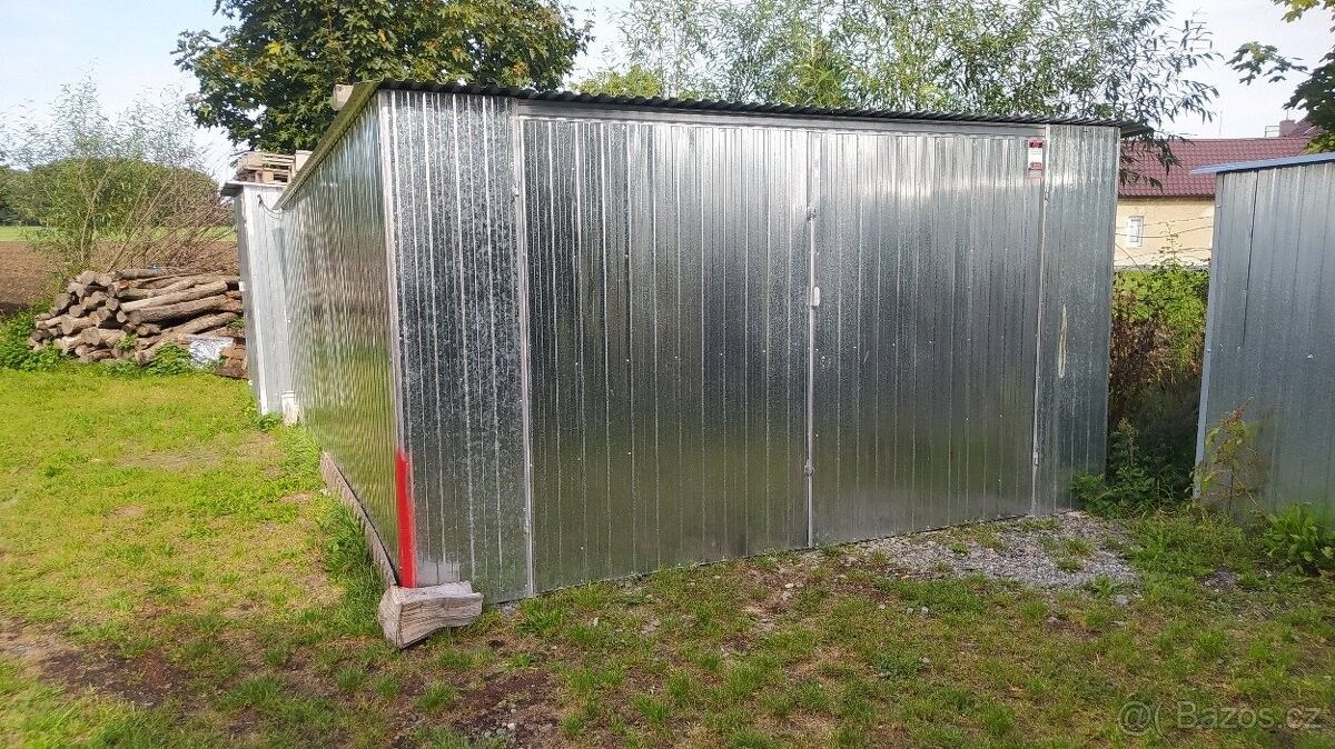 Garáže, Olomouc, 779 00