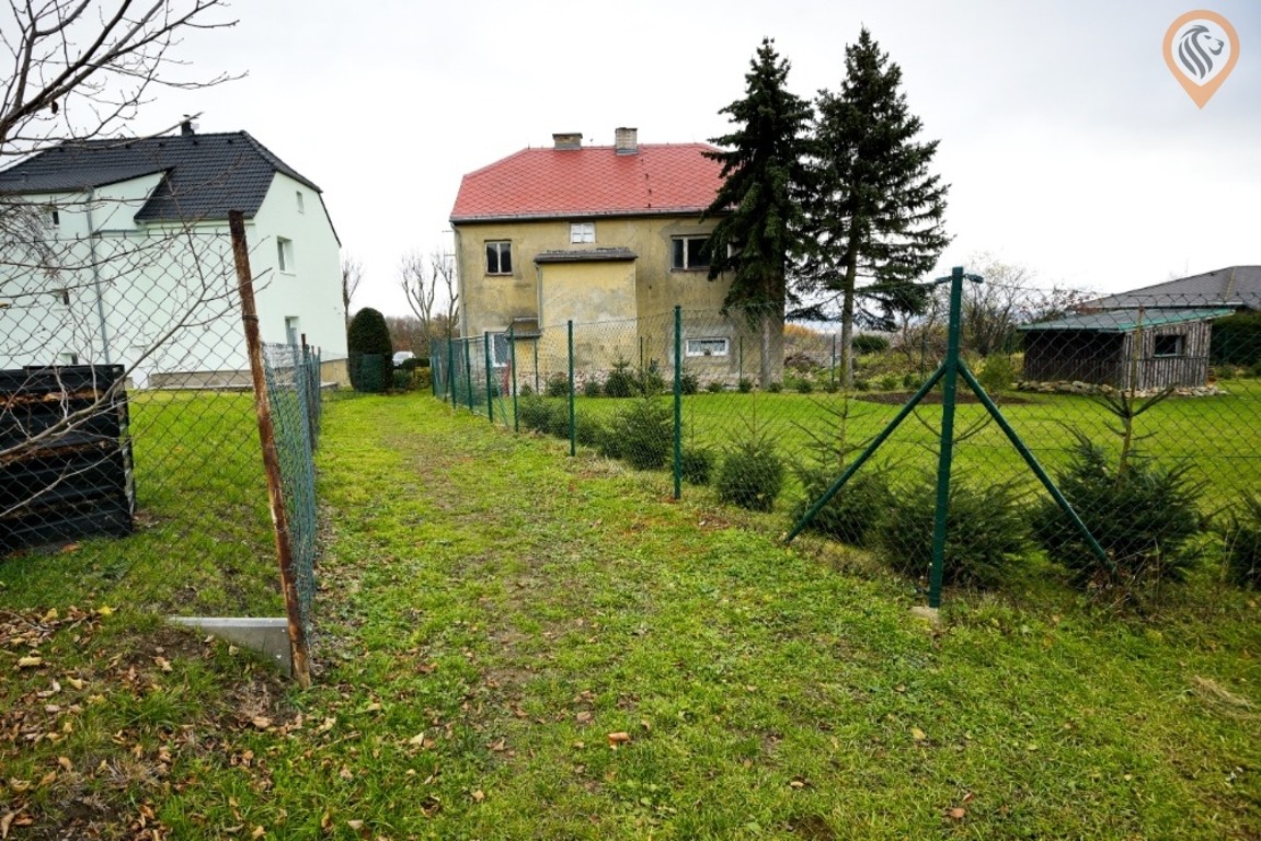 Zahrada · 419 m² · Košťany - 3
