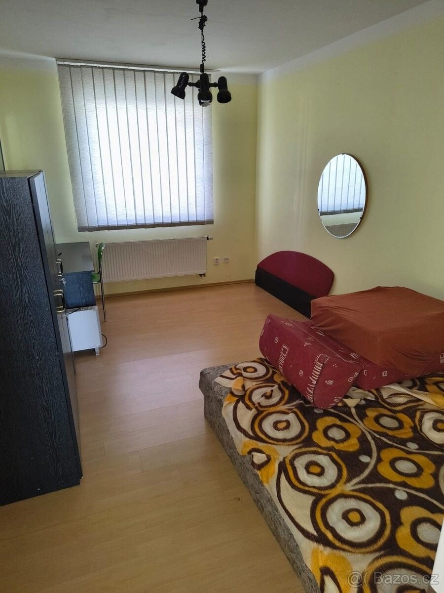 Pronájem rodinný dům - Mladá Boleslav, 293 01 - 2