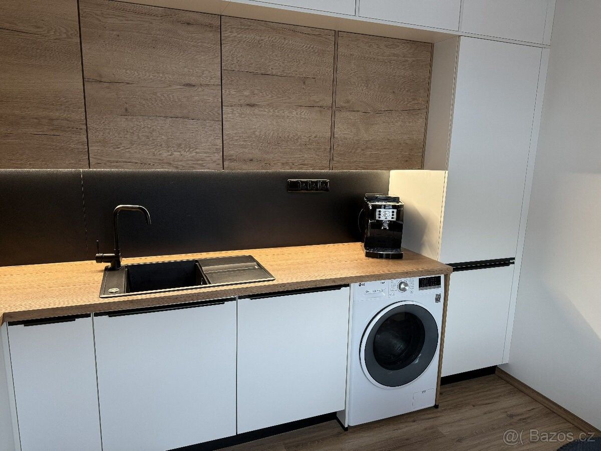 Prodej byt - Sokolov, 356 01