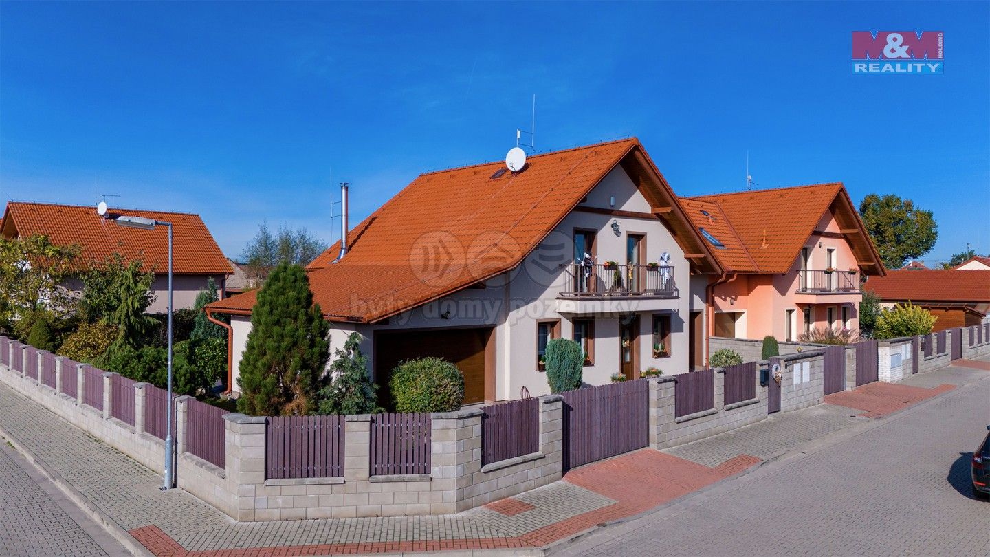 Rodinné domy, Na Chmelnici, Poděbrady, 208 m²