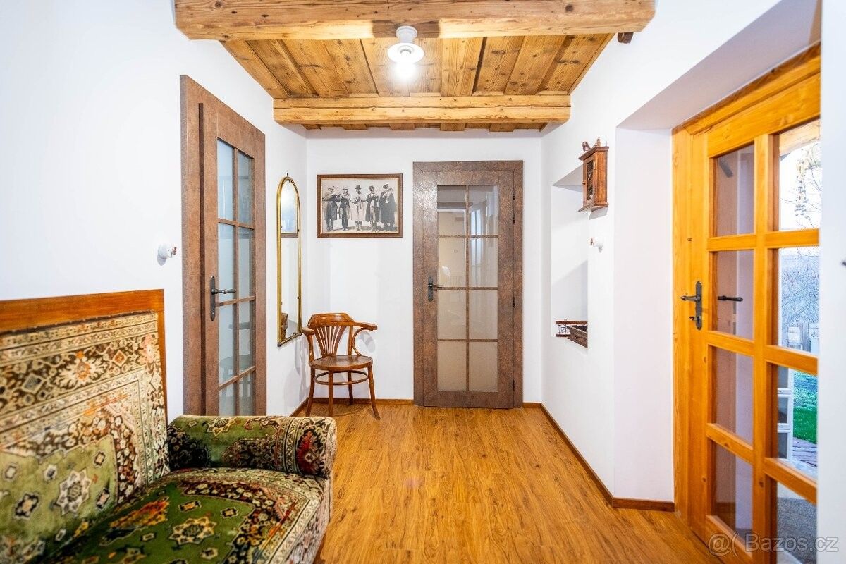 Prodej rodinný dům - 987 66, Zahraničí