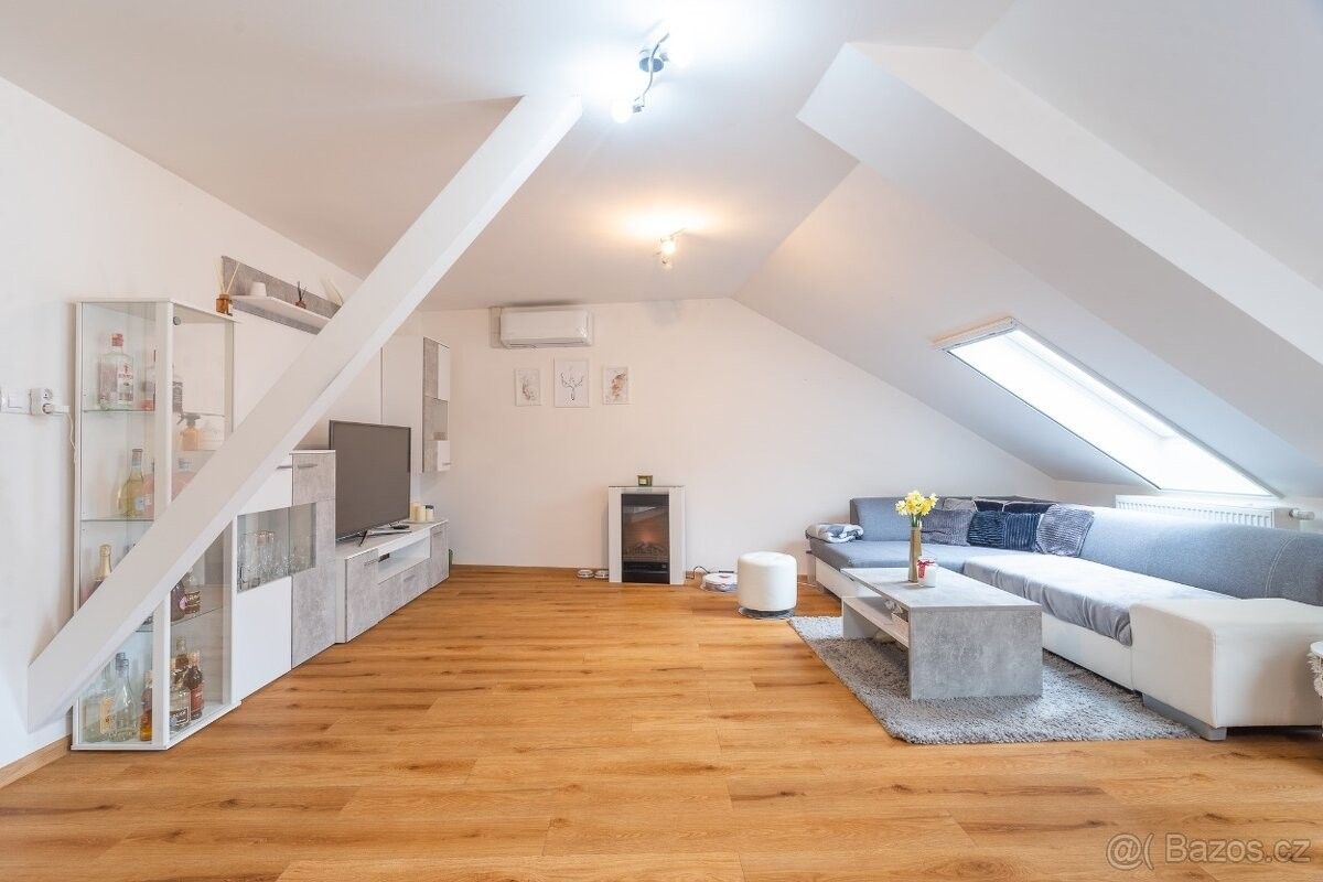 Byty, Šumperk, 787 01