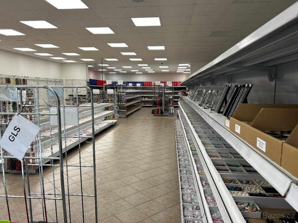 Pronájem obchodní prostory - Bitozeves, 440 01