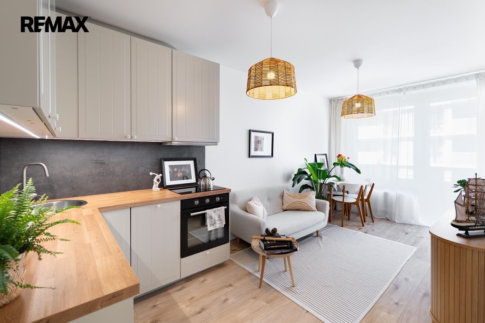 2+kk, Thomasova 235, Praha Třebonice, 37 m² - 2