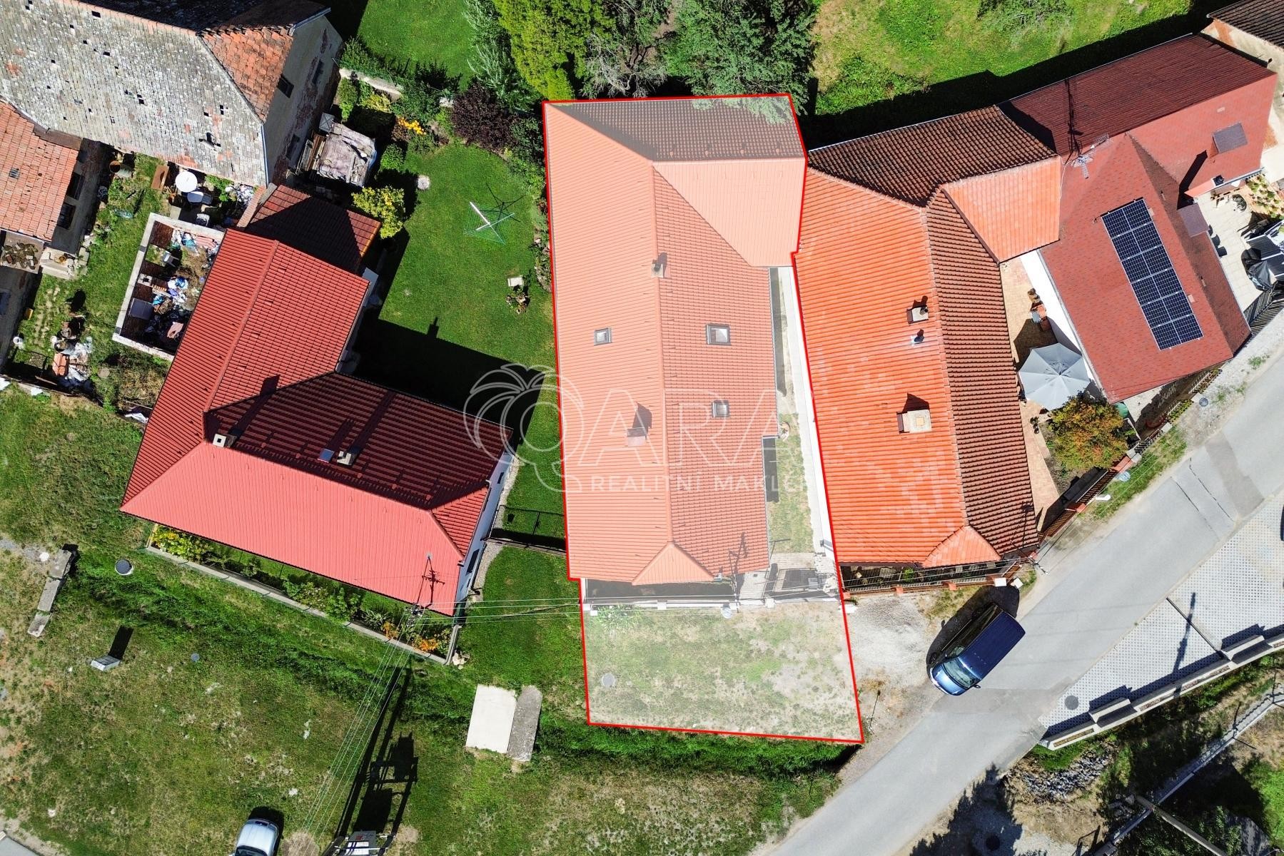 Rodinný dům · 200 m² · Chlumany - 3