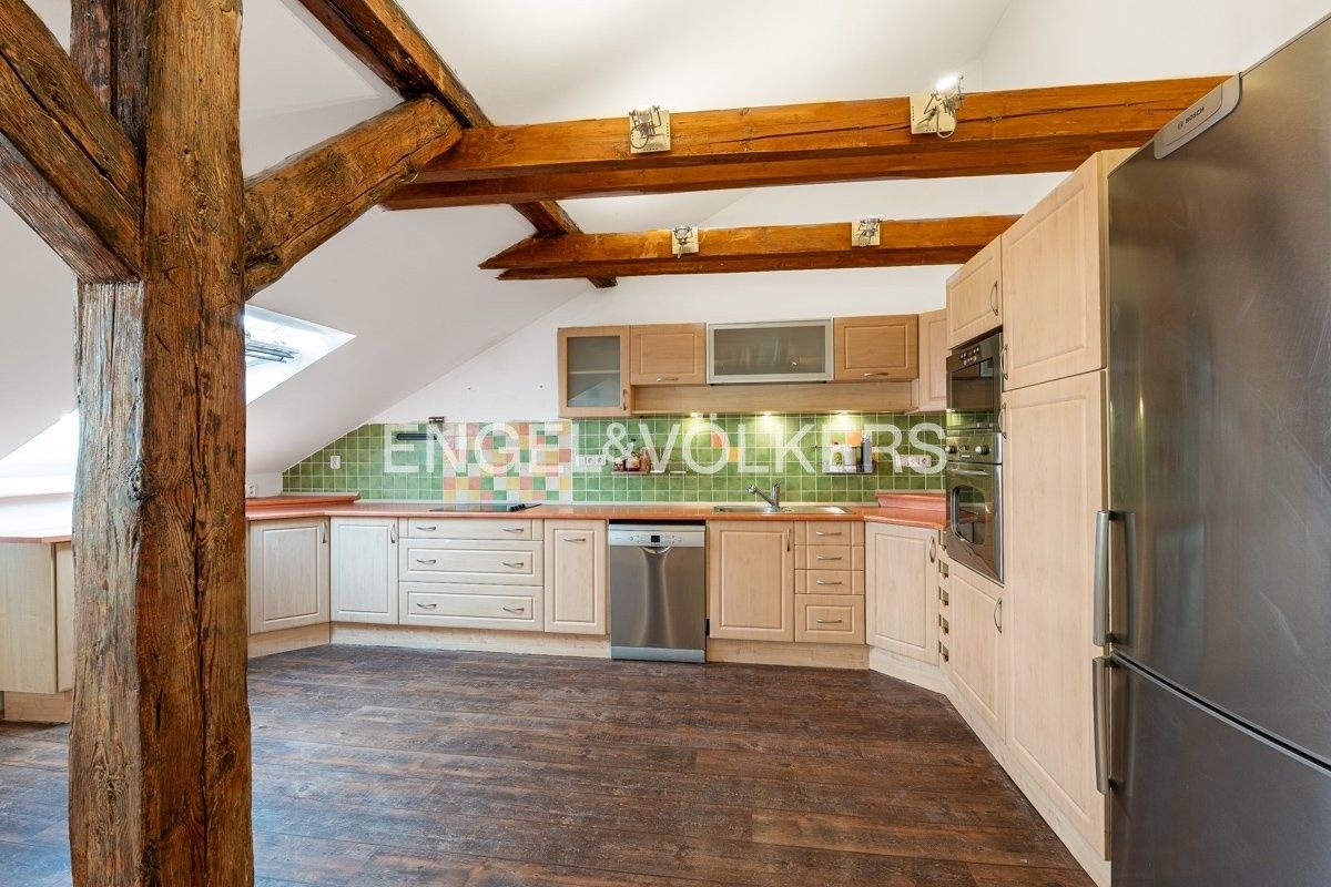 4+kk, Americká 655, Praha Vinohrady, 144 m² - 2