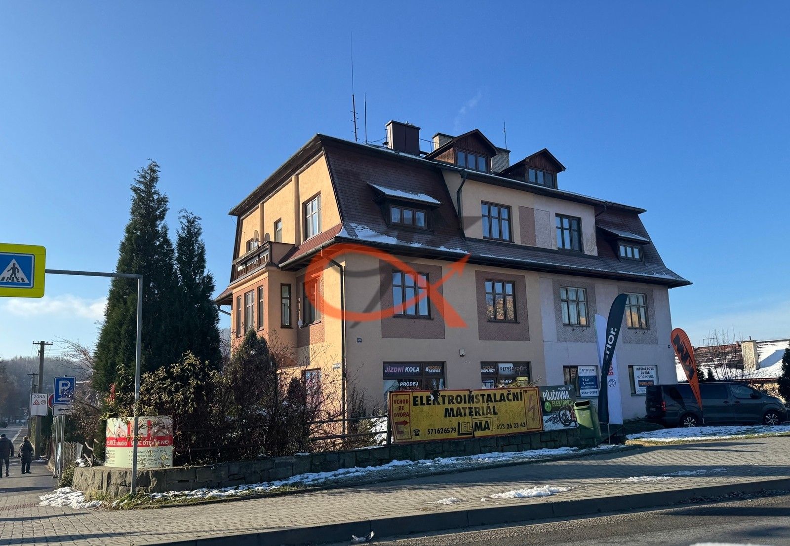 Pronájem obchodní prostory - Tyršovo nábřeží, Rožnov pod Radhoštěm, 90 m²