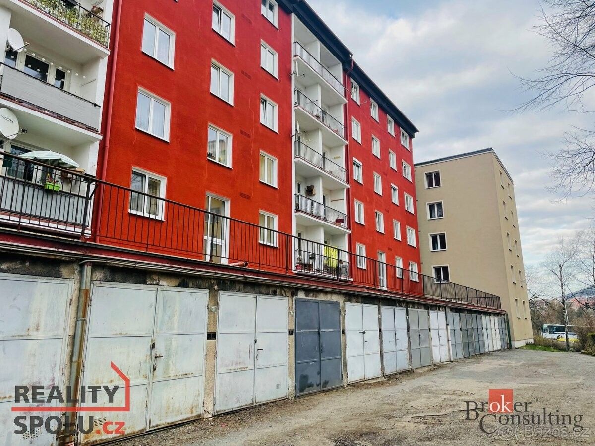 Prodej garáž - Karlovy Vary, 360 01, 17 m²