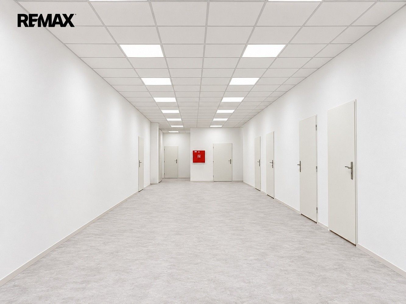 Komerční nemovitost · 42 m² · Ludvíka Podéště, Ostrava - Poruba - 4