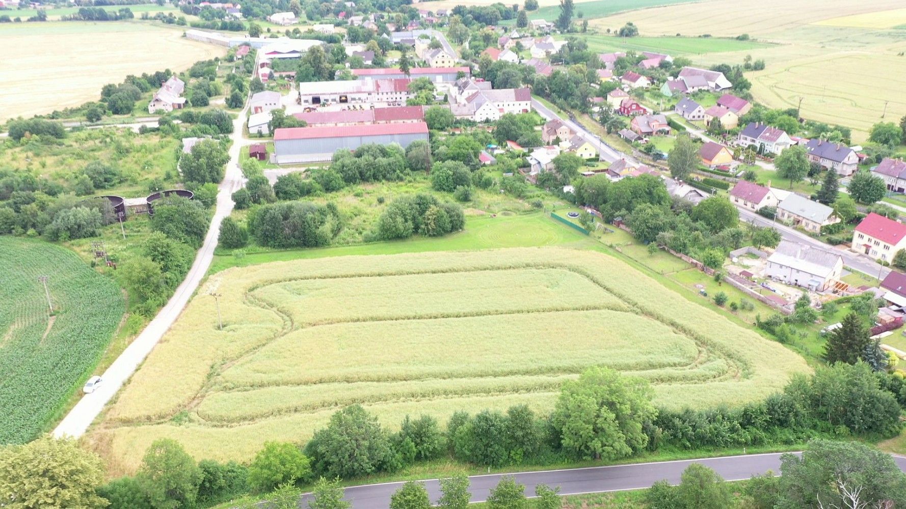 Komerční pozemky, Bernartice, okres Jeseník - 1