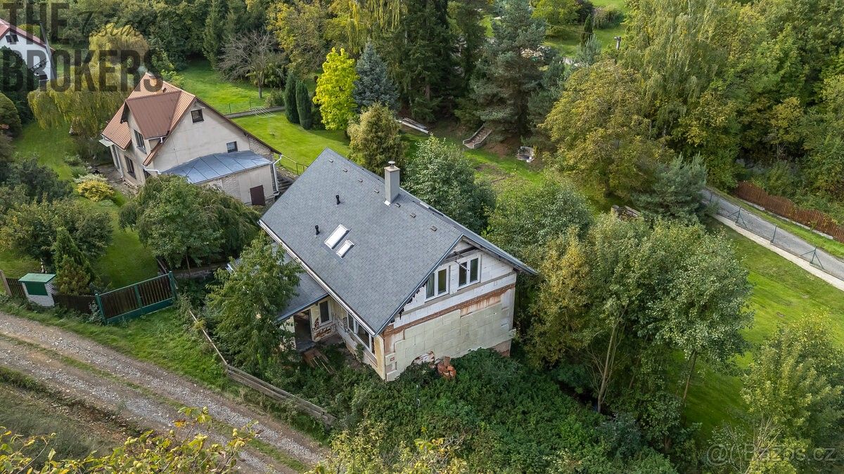 Rodinné domy, Mníšek pod Brdy, 252 10