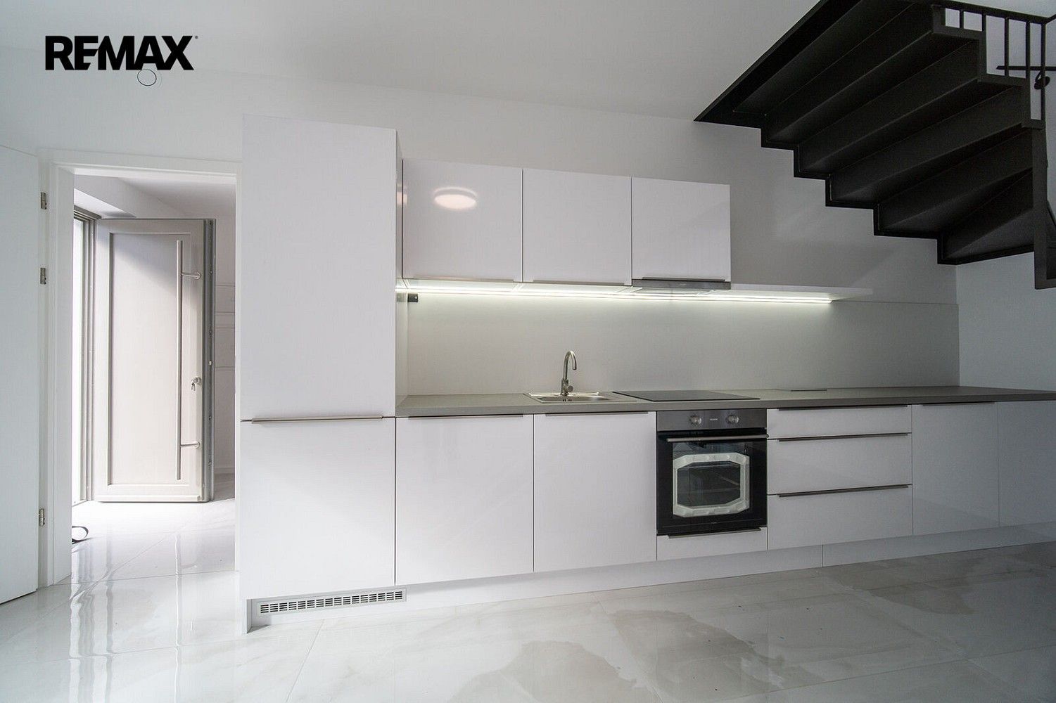 3+kk, Praha - Klánovice, okres Praha 21, Hlavní město Praha, 76 m² - 2