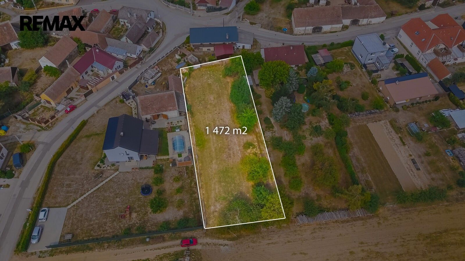 Pozemek pro bydlení, 1 472 m²