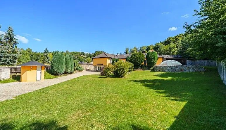 Rodinné domy, Loket, 357 33