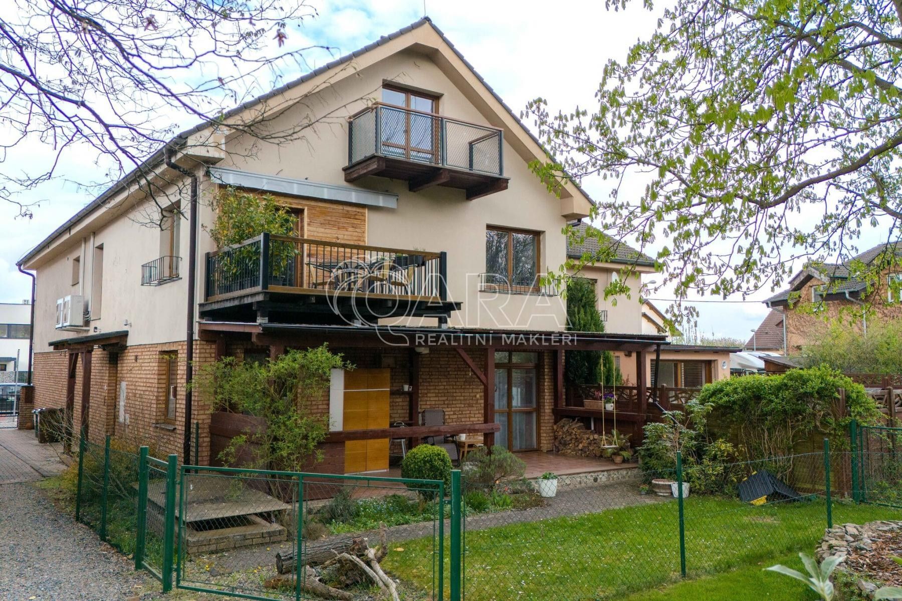 Rodinné domy, K Točné, Dolní Břežany, 135 m² - 1