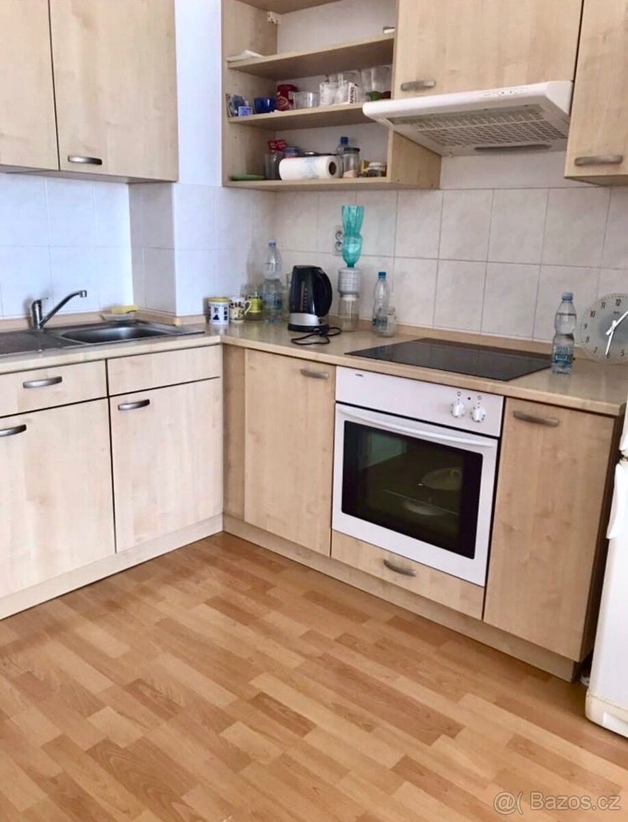 Pronájem byt - Praha, 155 00