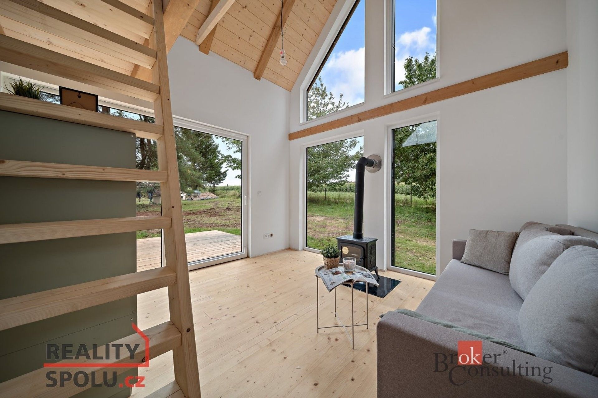 Chaty, Stará Lomnice, Lomnice nad Popelkou, 30 m²