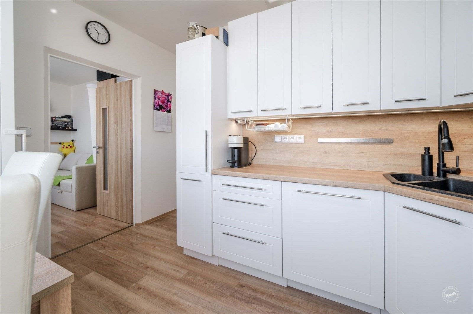 Prodej byt 4+1 - Otradovická, Praha, 82 m²