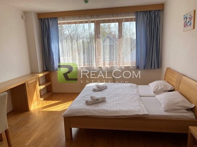 Byt 1+kk · 30 m² · Praha - Újezd nad Lesy, okres Praha 21, Hlavní město Praha - 4