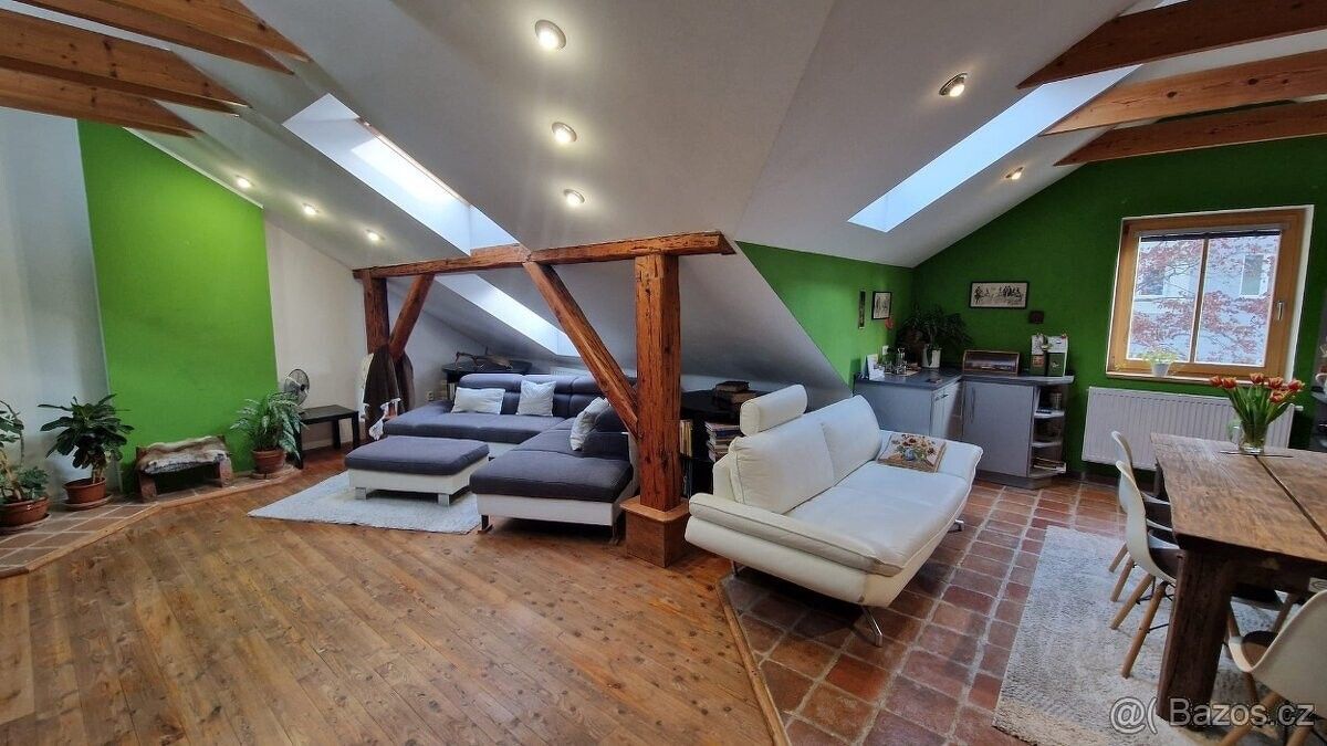 Byty, Jihlava, 586 01