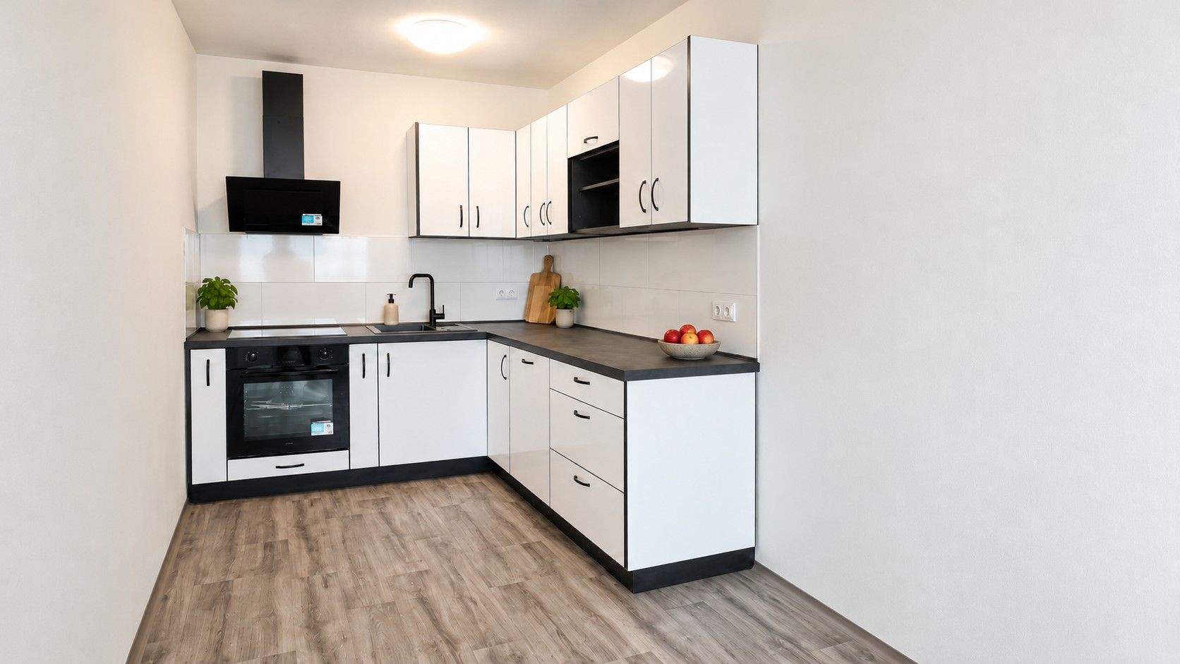 3+kk, Chodovická, Praha - Horní Počernice, 68 m² - 1