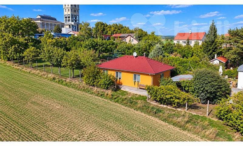 Rodinné domy, Padochovská, Oslavany, okres Brno-venkov, 220 m² - 1