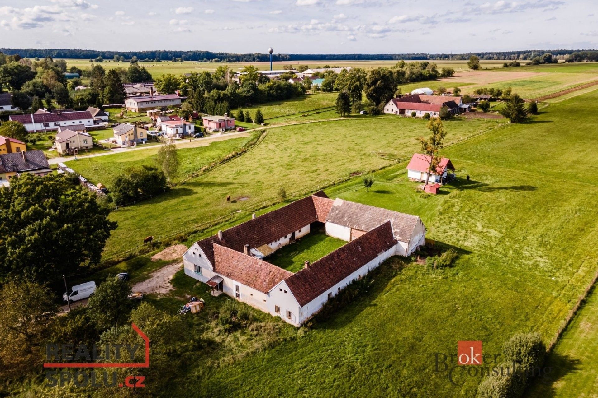 Rodinné domy, Suchdol nad Lužnicí, 200 m²