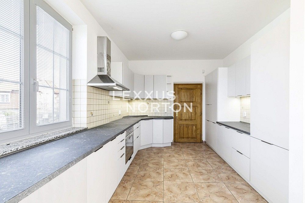 Pronájem rodinný dům - Průhonice, okres Praha-západ, Středočeský kraj, 610 m² - 5
