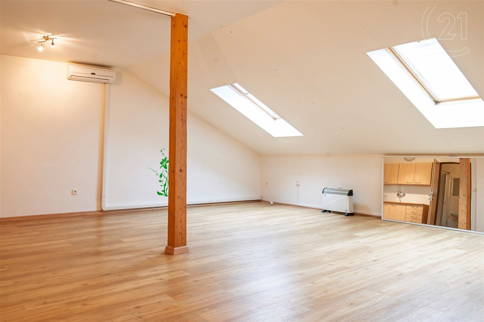 Pronájem obchodní prostory - Skalní, Hranice, 82 m²