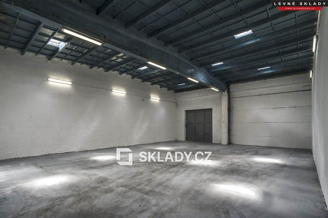 Pronájem sklad - Kladruby nad Labem, 180 m²