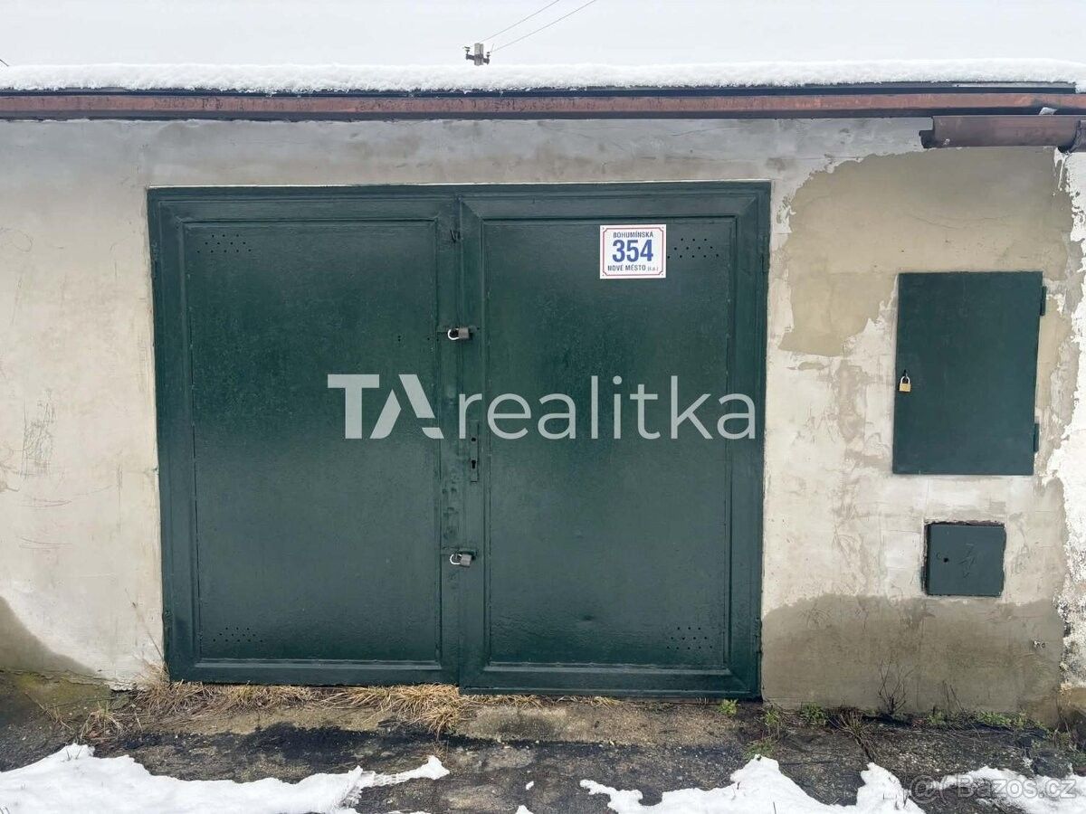 Garáže, Karviná, 735 06