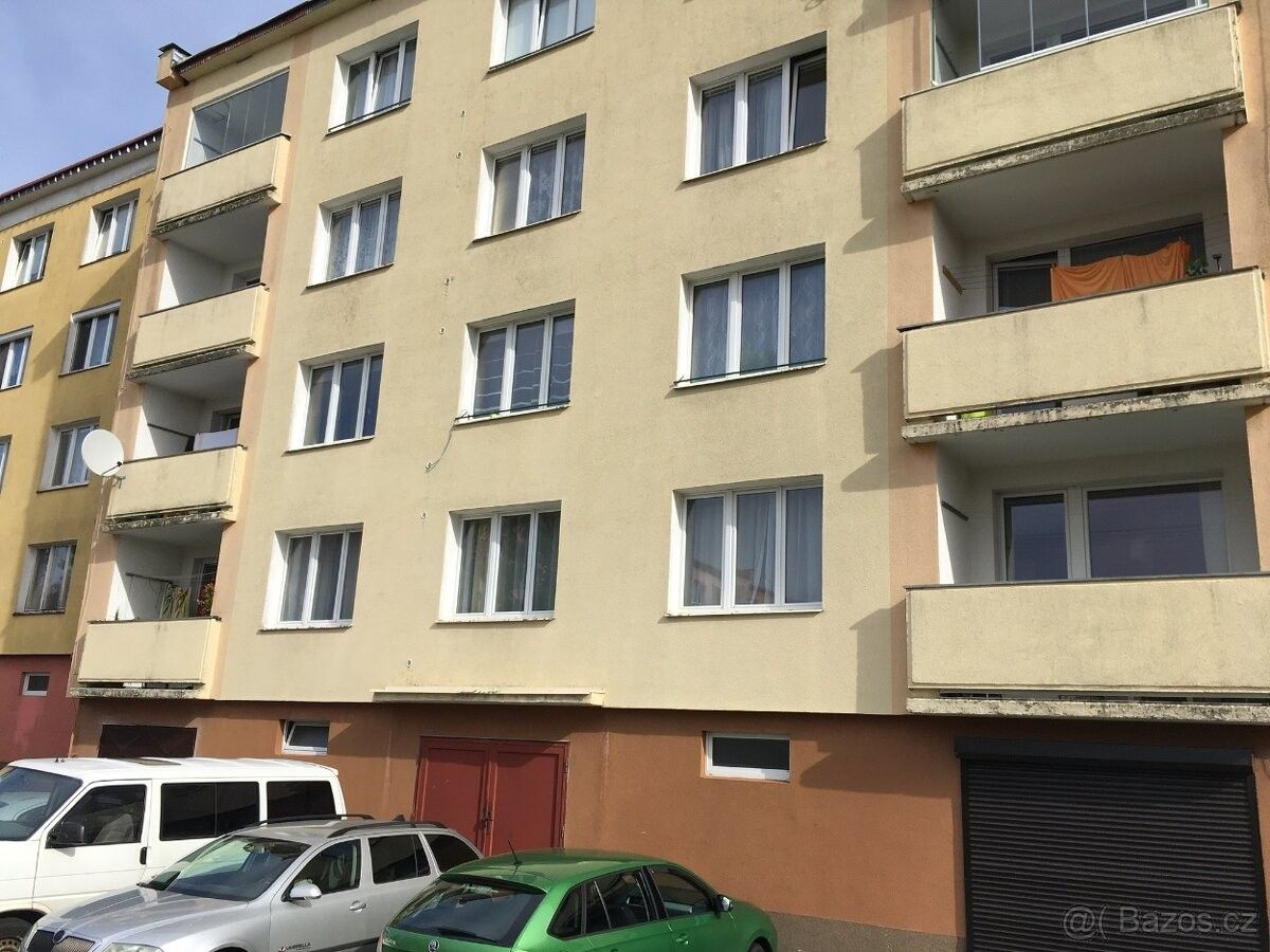 Garáže, Sokolov, 356 01 - 1