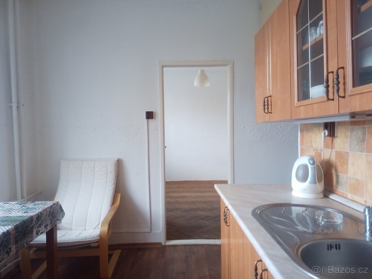 Pronájem byt - Praha, 198 00