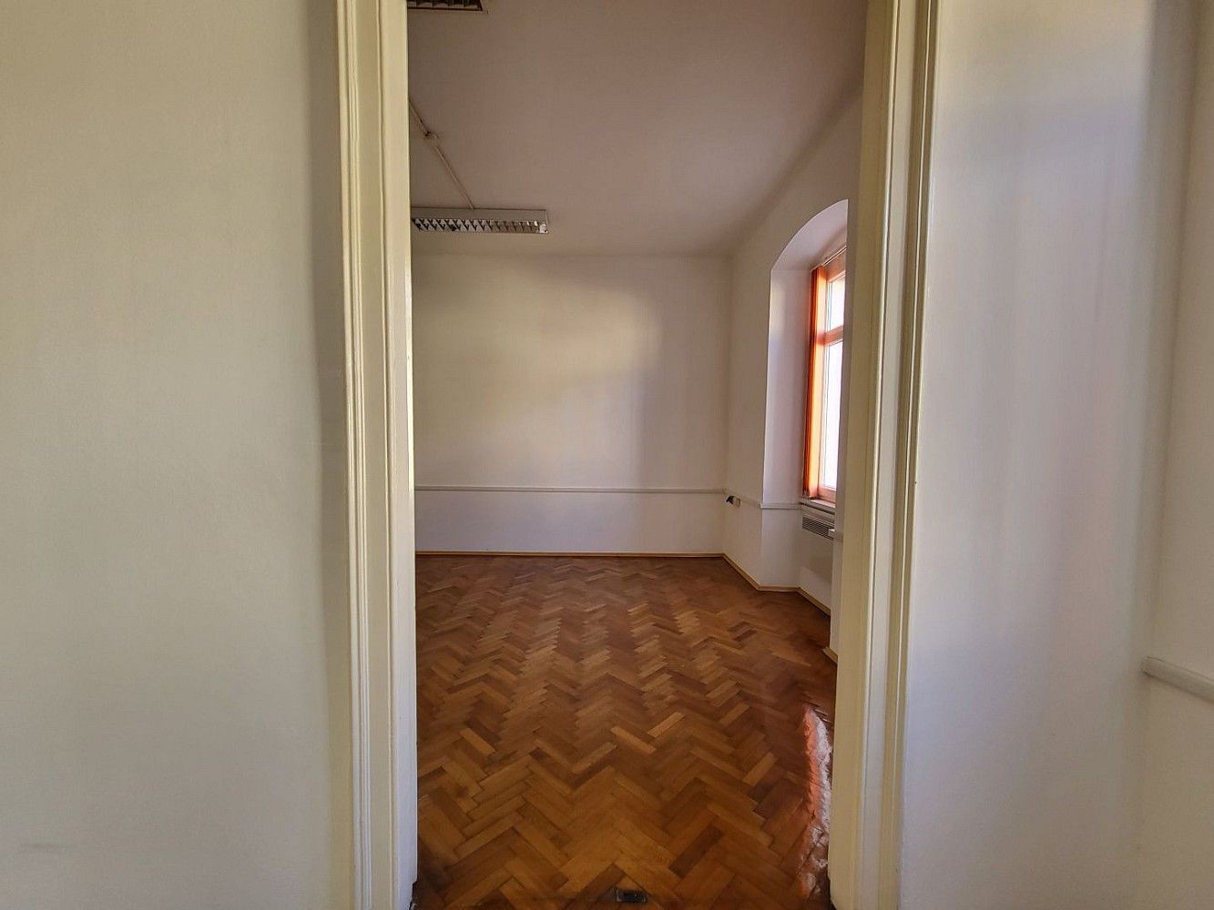 Pronájem komerční - Rijeka, Primorsko-goranska županija, Chorvatsko, 64 m² - 5