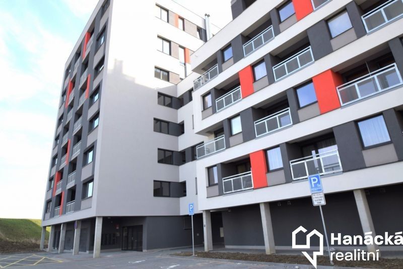 2+kk, gen. Píky , Olomouc, 47 m² - 1