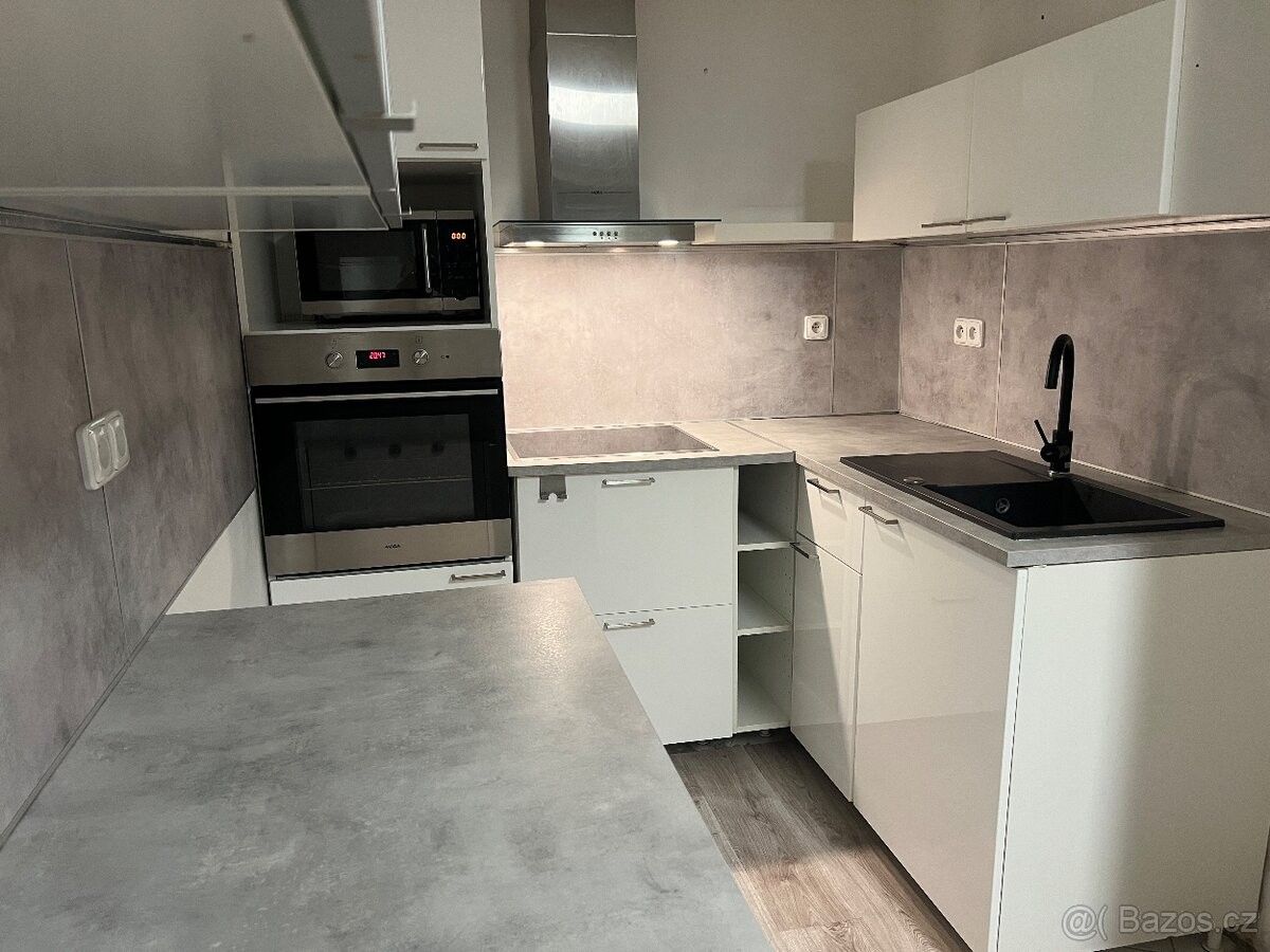 Byty, Mladá Boleslav, 293 01 - 1