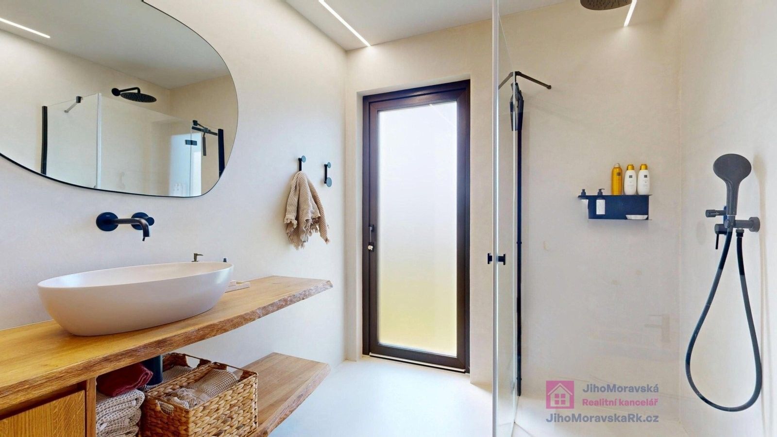 Rodinný dům · 195 m² · Dobrovolského, Lužice - 3